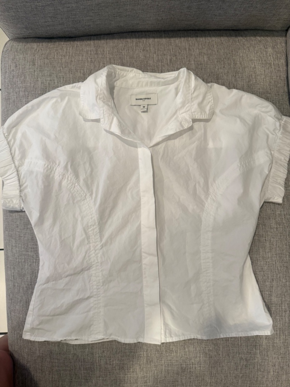 Button down - Picture 2 of 3